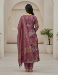 Elegant Mauve Floral Printed Kurta Set with Woven Dupatta